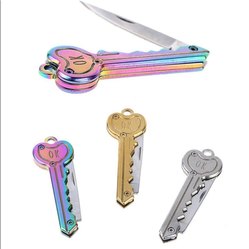 She Carries 2 : “Surprise” Key